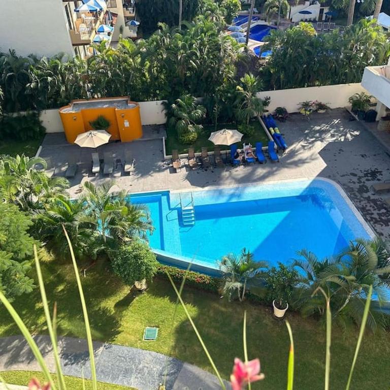 2BR condo in excellent location next to the beach - Apartamento de 2 dormitorios - 10