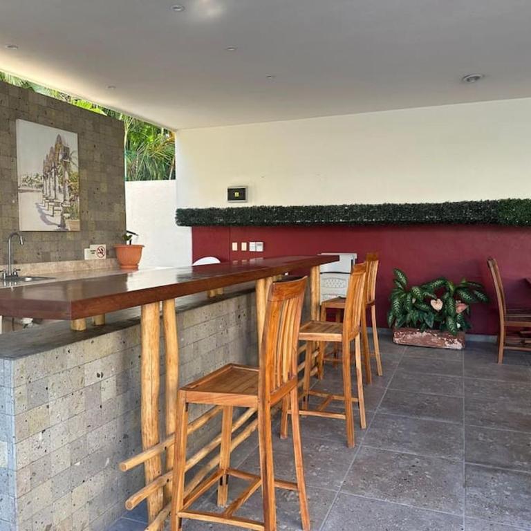 2BR condo in excellent location next to the beach - Apartamento de 2 dormitorios - 16