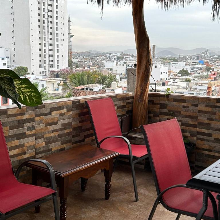 Casa de la Alegria 2 apartments - Two-Bedroom House - 12