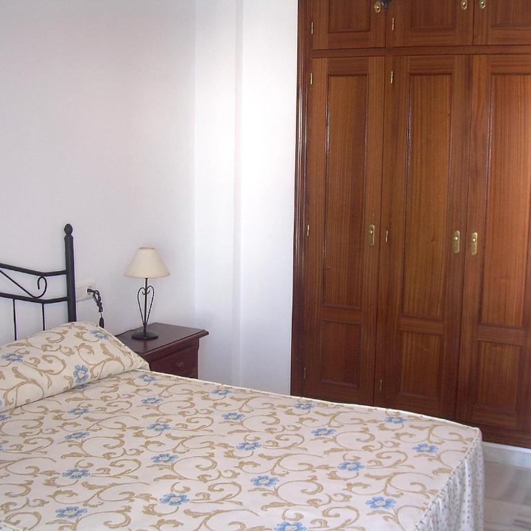 Apartamento céntrico JARDINES DE LA INFANTA, con garaje privado - Apartamento de 2 dormitorios con terraza - 17