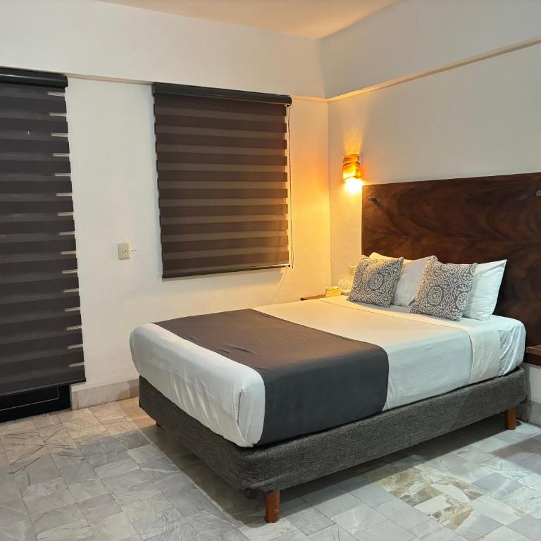 Hospedaje Ixaya - Habitación Doble Grande - 1