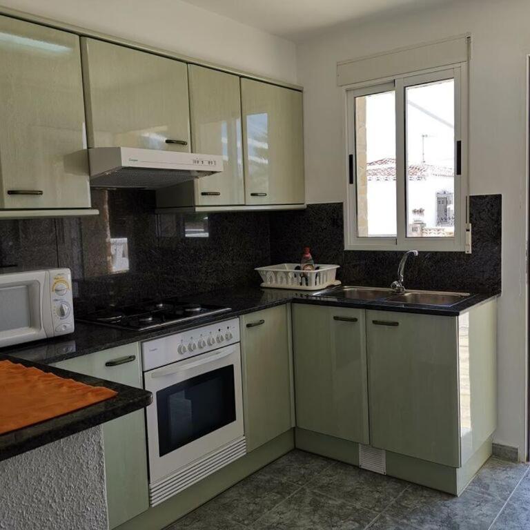 Residencial Joshua Comfortable holiday residence - Casa Vacacional de 3 dormitorios - 24