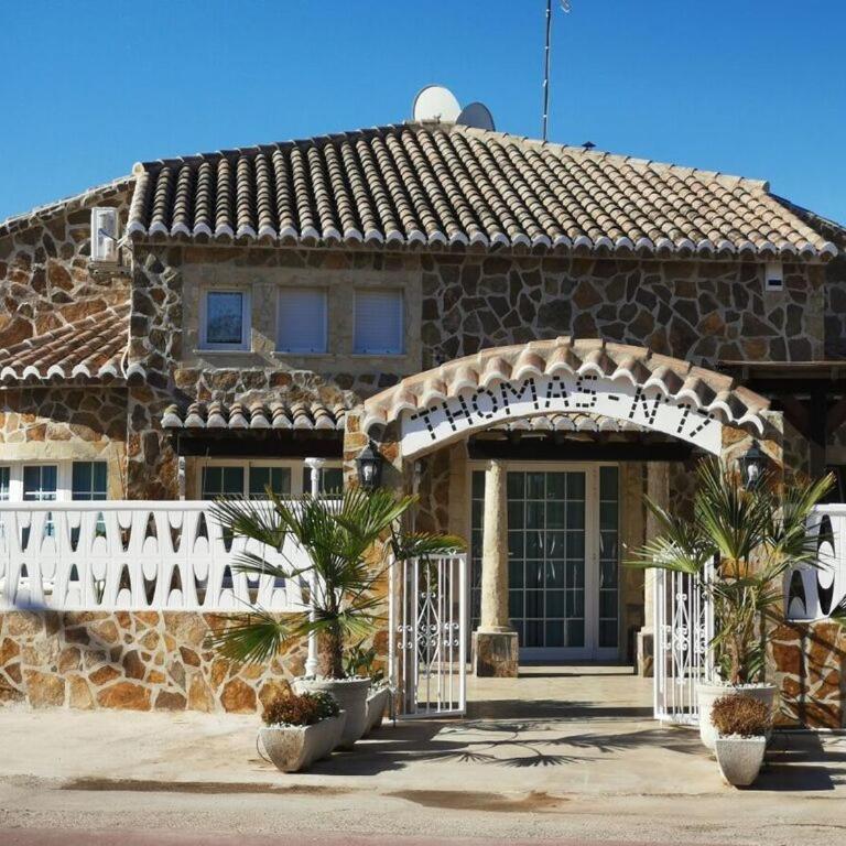 Residencial Joshua Comfortable holiday residence - Casa Vacacional de 3 dormitorios - 1