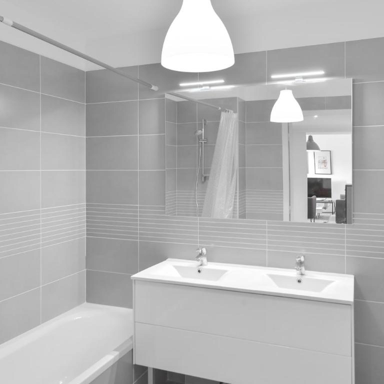 Modern apartment with swimming pool - Appartement - 8