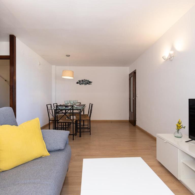 UHC Mexico Family Apartments - Two-Bedroom Apartment - 13