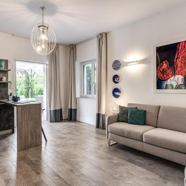 Le Sirene Boutique Apartment - Sofia Apartments - Two-Bedroom House - 14
