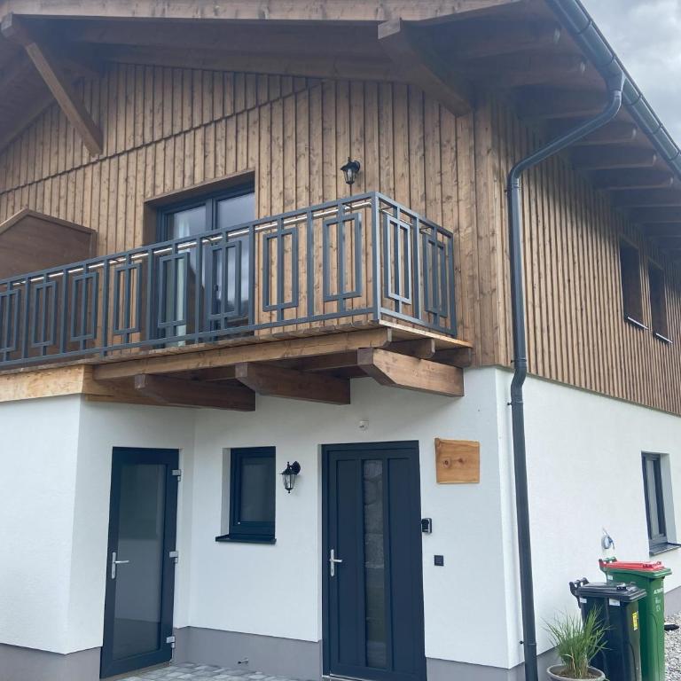 Entspannen im Holzchalet mit Panoramablick, Ruhe und Infrarotsauna - Apartment mit 2 Schlafzimmern - 16