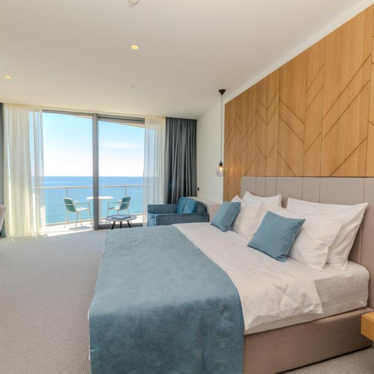 Hotel Ponta Plaza Conference & Spa - Premium Room with Sea View and Extra Bed - 2