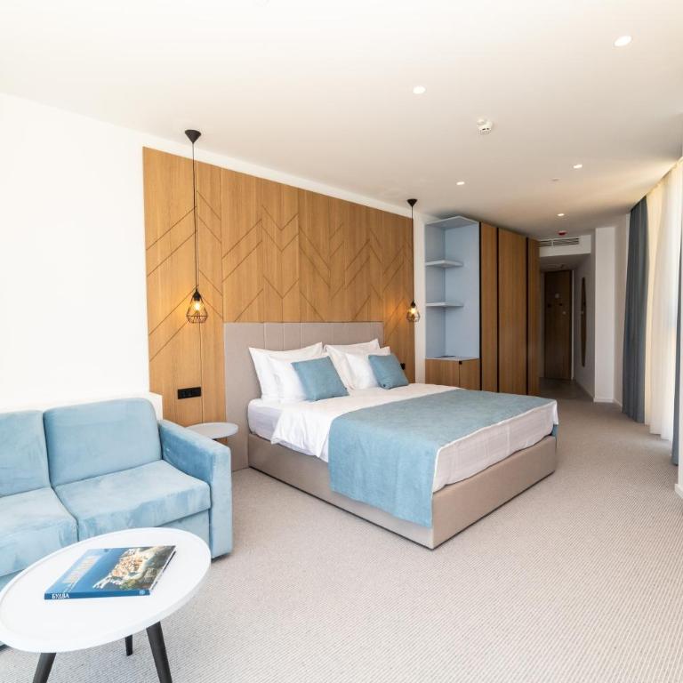 Hotel Ponta Plaza Conference & Spa - Deluxe Double Room with Side Sea View and Extra Bed - 2