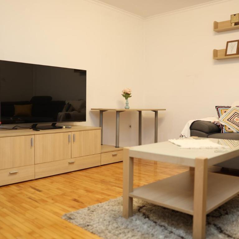 Prostrani stan Tuzla - Apartman sa 1 Spavaćom Sobom - 2