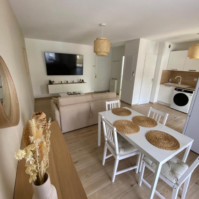 Appartement Carcassonne résidence capucins - Appartamento con 1 Camera da Letto - 1