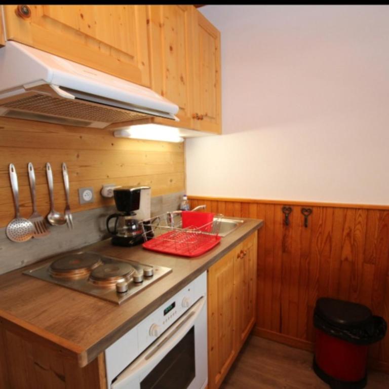 Chalet Les Myrtilles aux Saisies sur les pistes - Studio mit Schlafsofa - 4