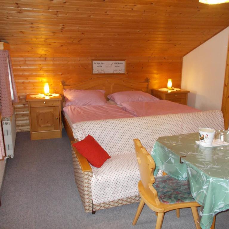 Steinerbauer - Vierbettzimmer - 1