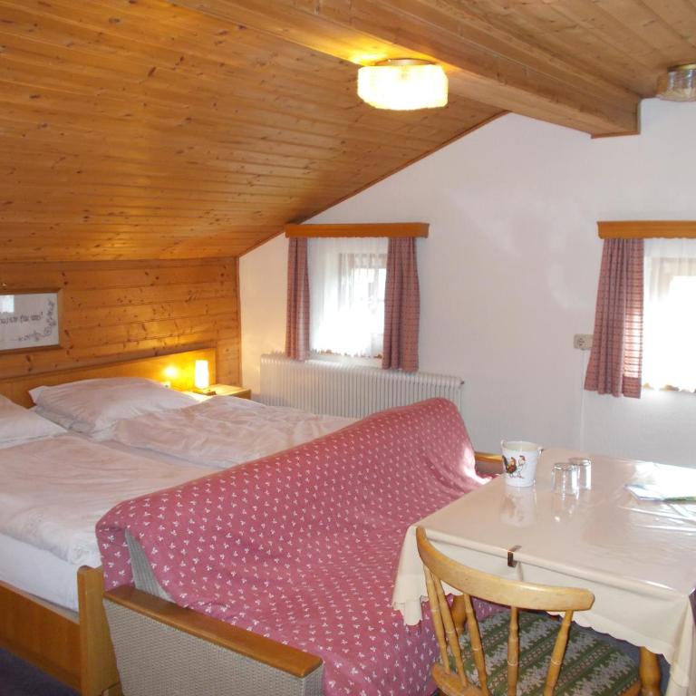 Steinerbauer - Dreibettzimmer - 3