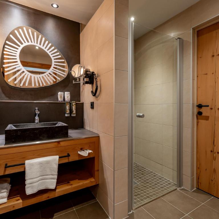 Hotel Riederalm - Deluxe Room - 5