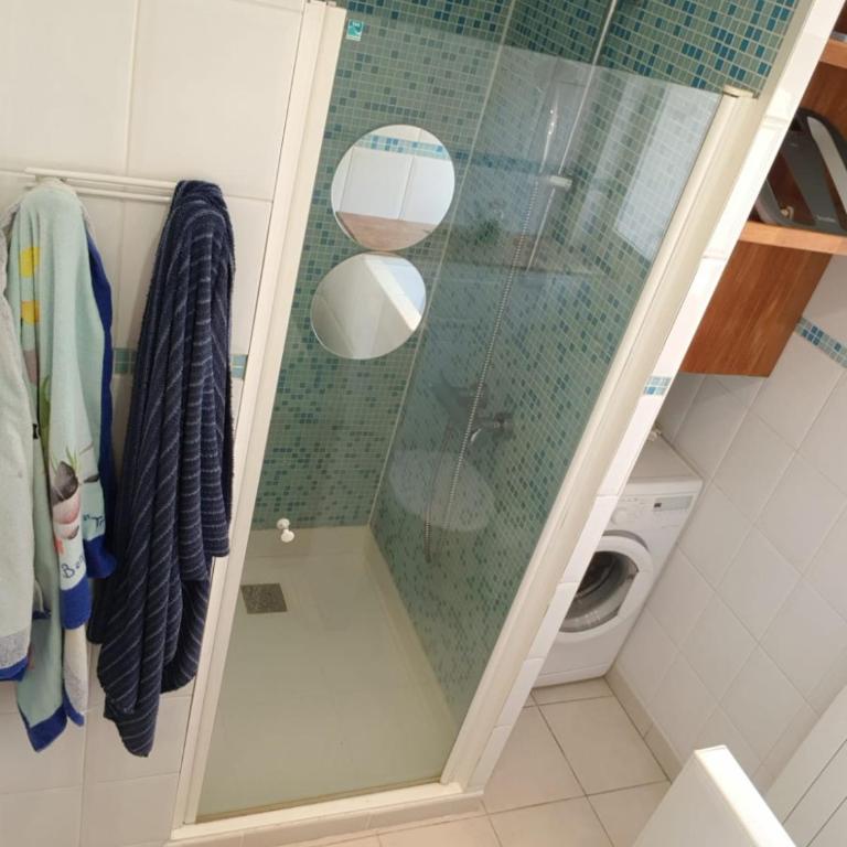 Charmant logement au calme en ville - Apartamento de 1 dormitorio - 3