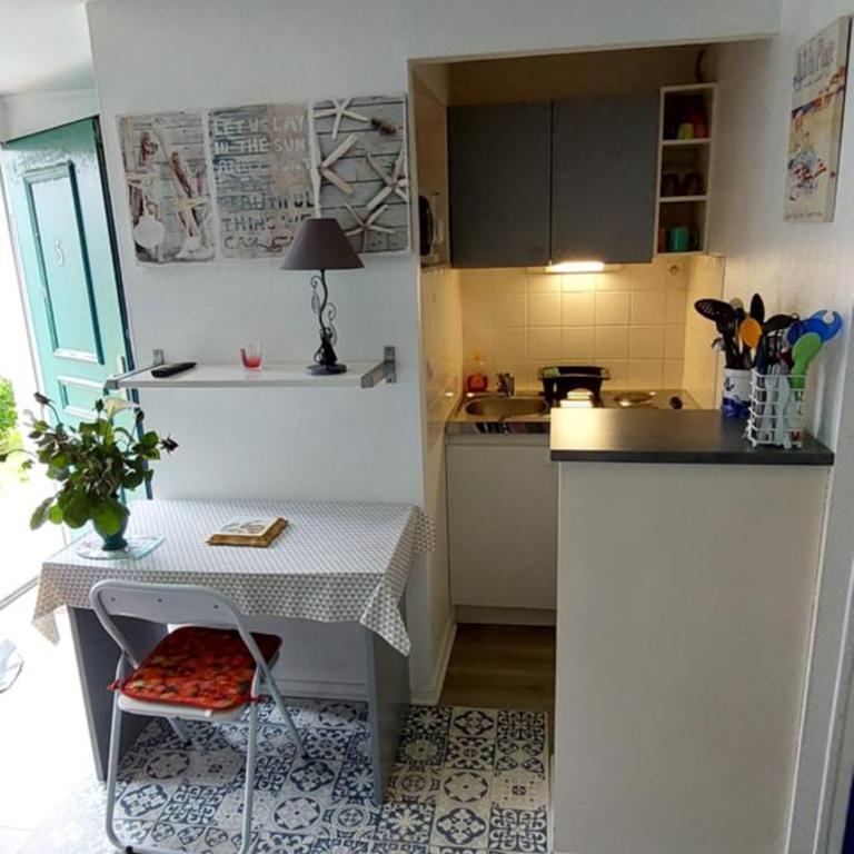 Studio au cœur des Minimes à La Rochelle - Studio - 3