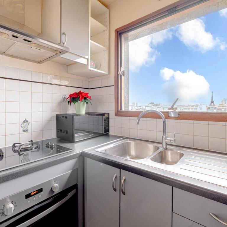 NEW - 3 bedroom flat with Eiffel Tower view - Appartement 3 Chambres - 8
