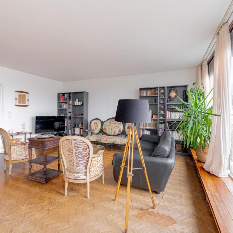 NEW - 3 bedroom flat with Eiffel Tower view - Appartement 3 Chambres - 3
