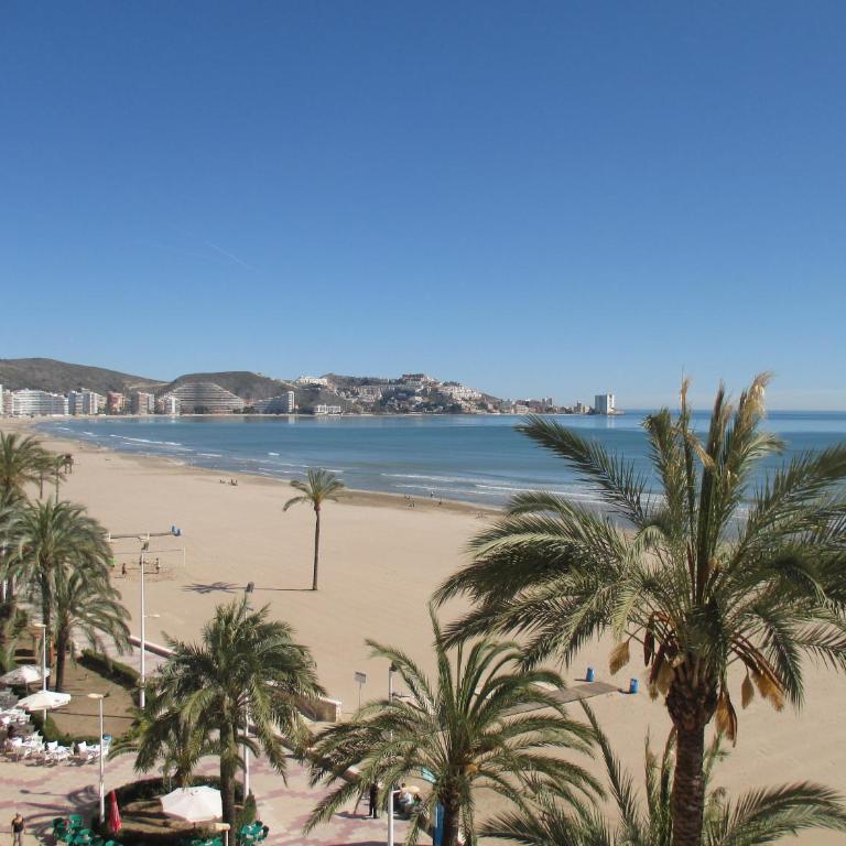 Apartamentos GEMA Primera linea Cullera - Two-Bedroom Apartment with Terrace and Sea View - 9