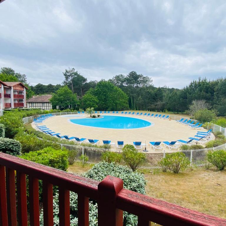 Appartement Biscarrosse lac-golf - Appartement - Vue sur Piscine - 5