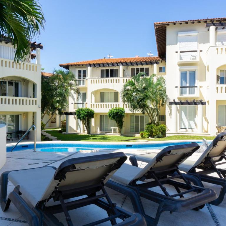 Luna Maya 1 condo - Two-Bedroom Apartment - 16