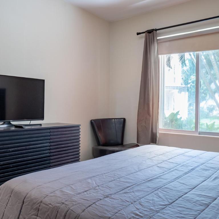 Luna Maya 1 condo - Two-Bedroom Apartment - 19