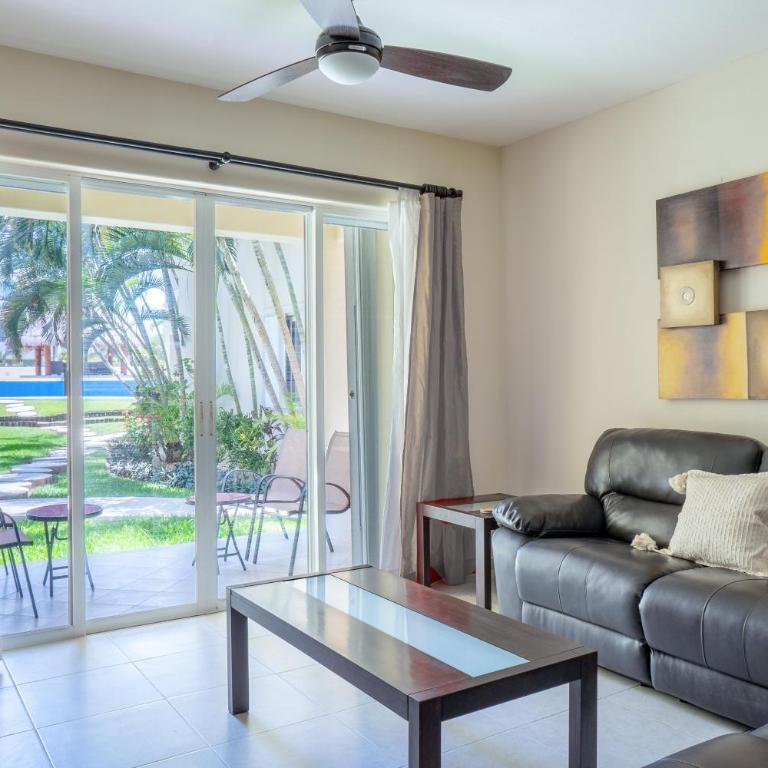 Luna Maya 1 condo - Two-Bedroom Apartment - 23