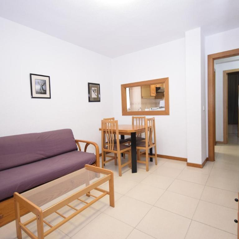CASTELMAR 2 DORMITORIOS - Fincas Arena - Apartamento de 2 dormitorios con vistas al mar - 4