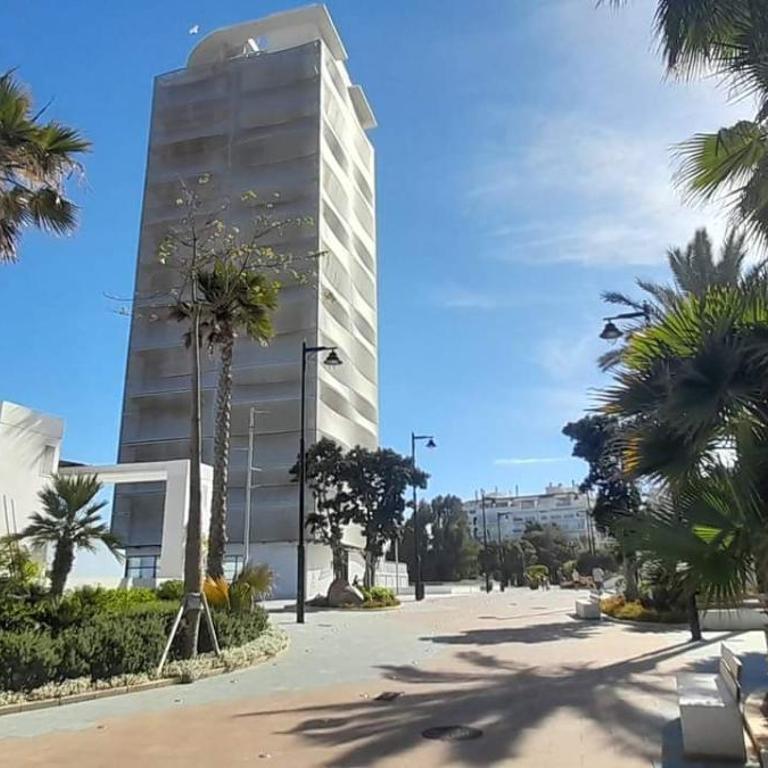 Dúplex con vistas al mar,cerca de playa y puerto - Apartamento de 1 dormitorio - 50