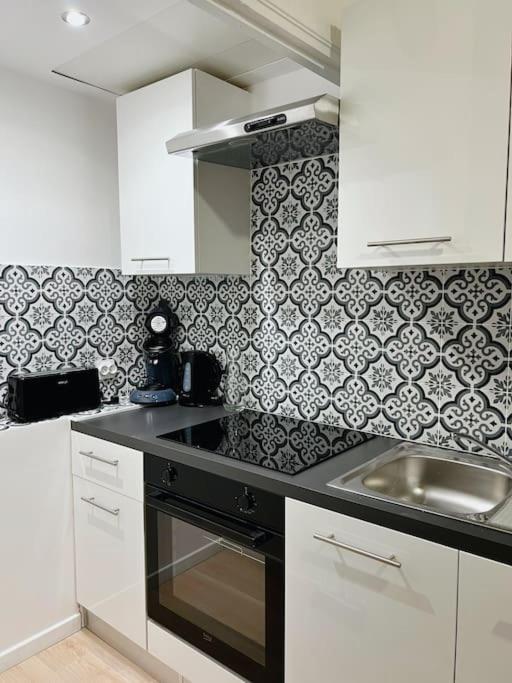 Appartement au centre de Paris - Appartamento con 2 Camere da Letto - 14