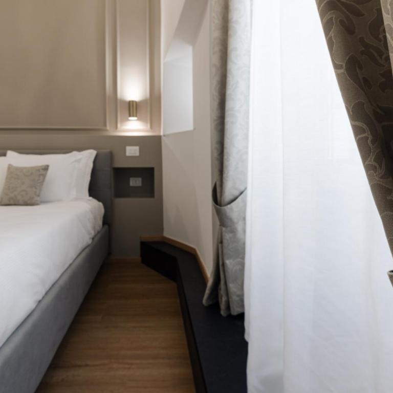 De Vince Suites - Luxury Rooms - Roma Termini - Camera Matrimoniale Superior - 3