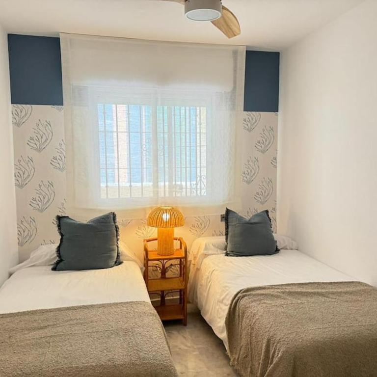 Nuevo Torremolinos Close to Beach Sinese Design Homes - Two-Bedroom Apartment - 10