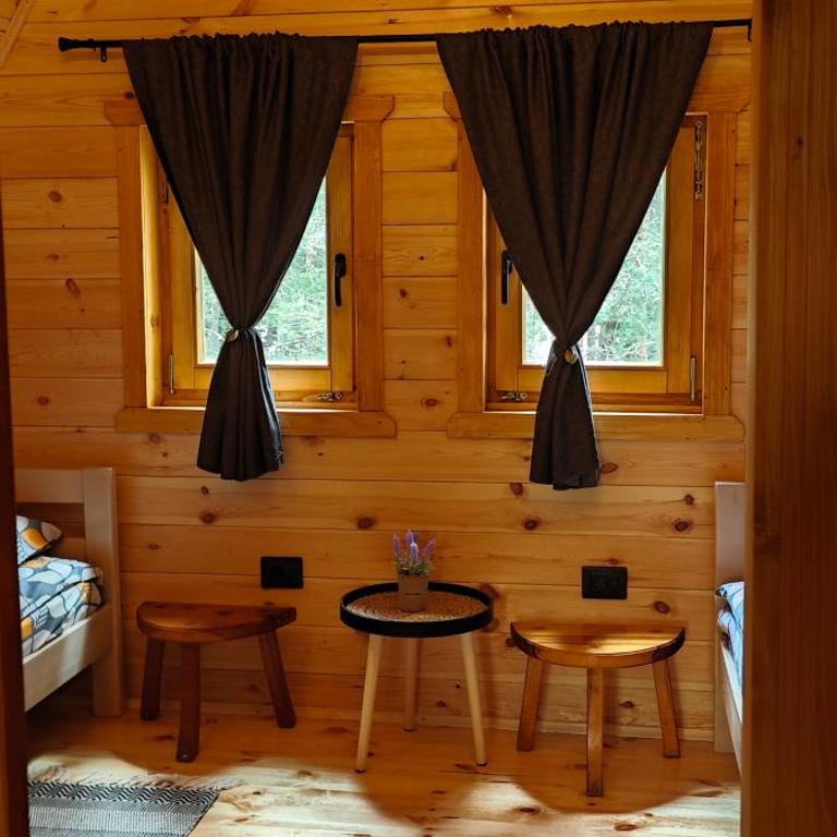 Pine forest-White - Two-Bedroom Chalet - 32