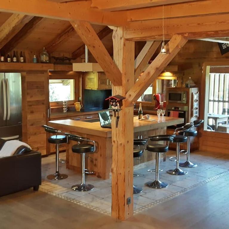 2 spacieux appartements dans une ferme rénovée face au MontBlanc - Appartement 3 Chambres avec Balcon - 13