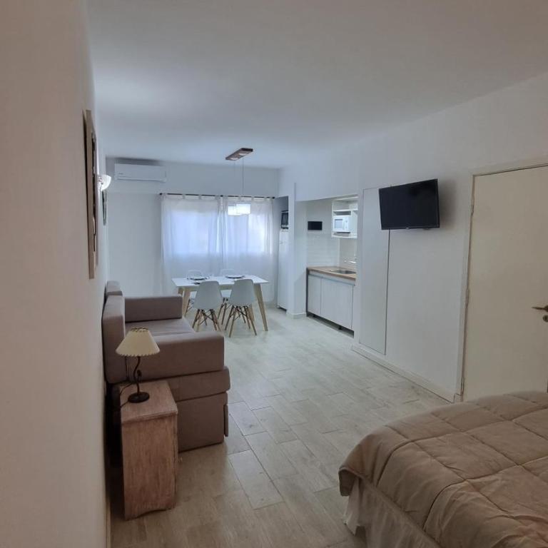 Monoambiente centro pinamar - Apartamento de 1 dormitorio - 1