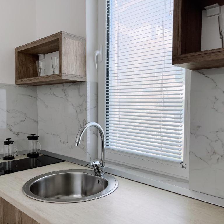 Guest House Koliqi - Hotel & Apartments - One-Bedroom Apartment - 14