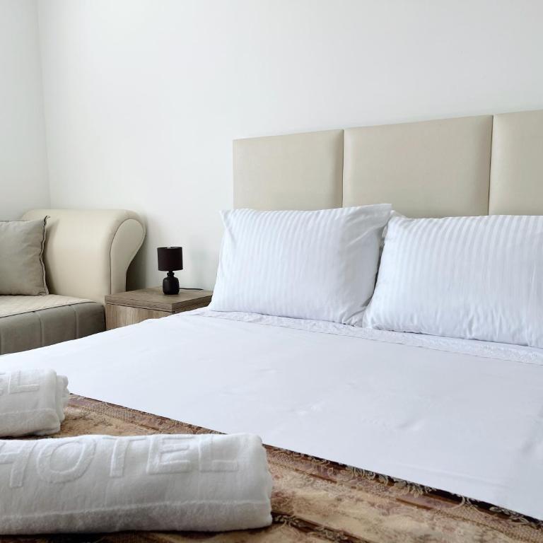 Guest House Koliqi - Hotel & Apartments - One-Bedroom Apartment - 6