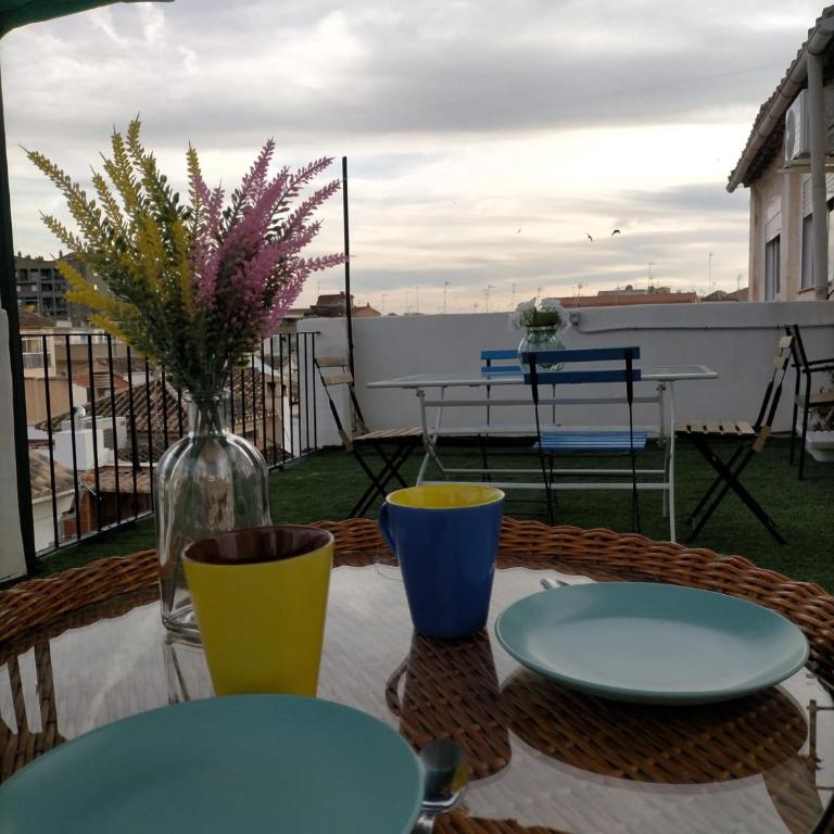 Atico Moon con terraza - One-Bedroom Apartment - 5