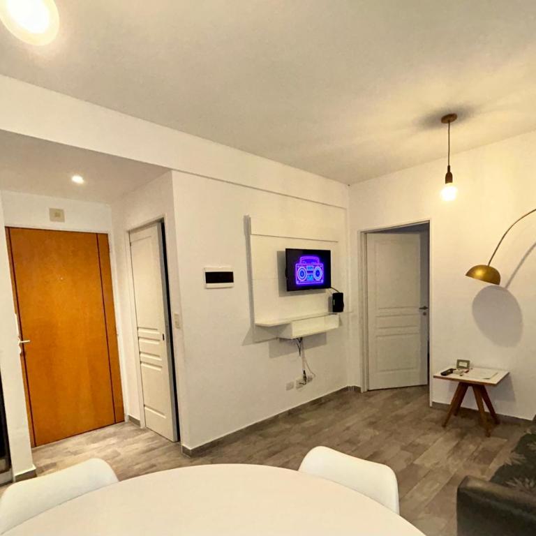 Excelente departamento nuevo en Almagro 2 ambientes a 100 metros del hospital Italia - Apartamento de 1 Dormitorio con balcón y vistas a la ciudad - 19