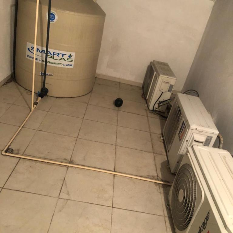 Casa de 3 recamaras a 5 min del Aeropuerto - Casa de 3 dormitorios - 35