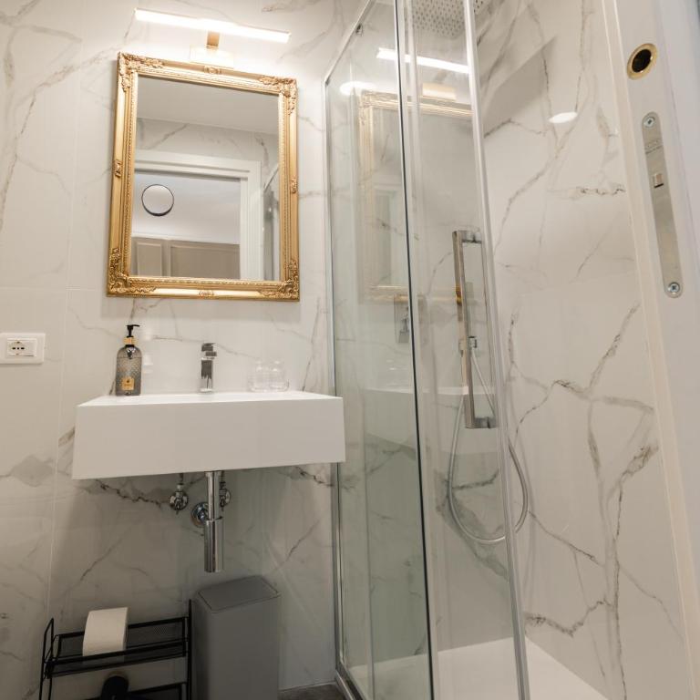 De Vince Suites - Luxury Rooms - Roma Termini - Camera King Standard - 2