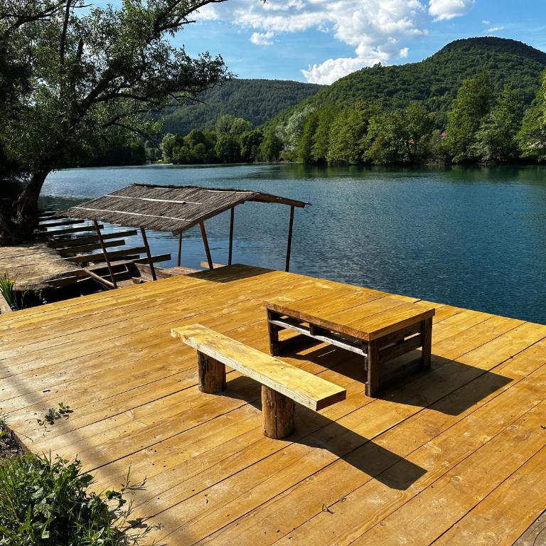 Oasis of peace - Three-Bedroom House - 40