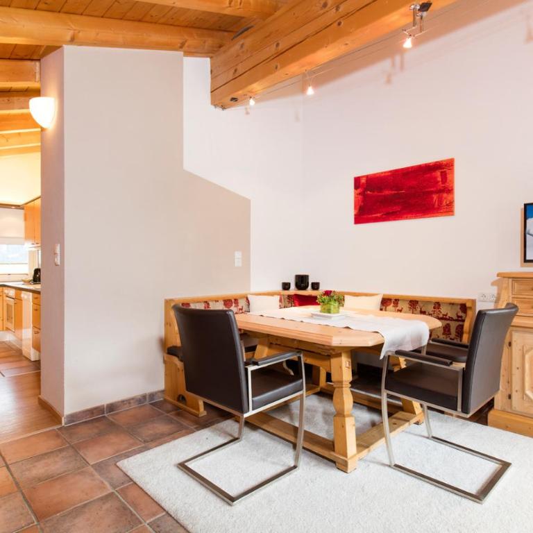 Apart Falkner - Apartment mit 2 Schlafzimmern und Balkon - 3