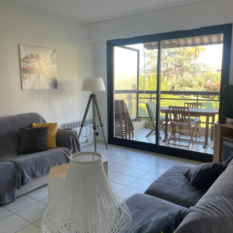 Joli appartement avec piscine - Apartment mit 1 Schlafzimmer - 9
