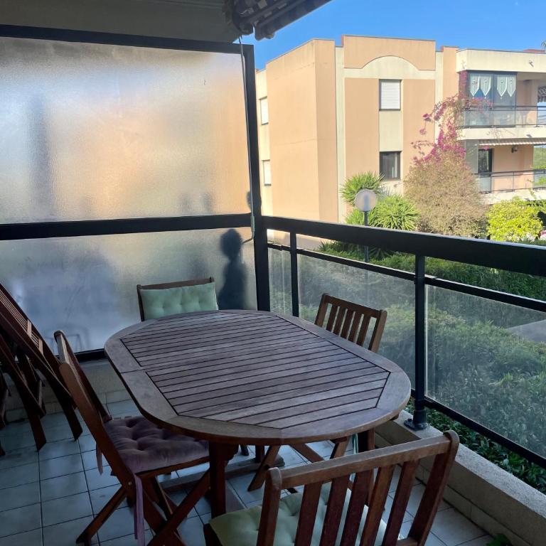 Joli appartement avec piscine - Apartment mit 1 Schlafzimmer - 13