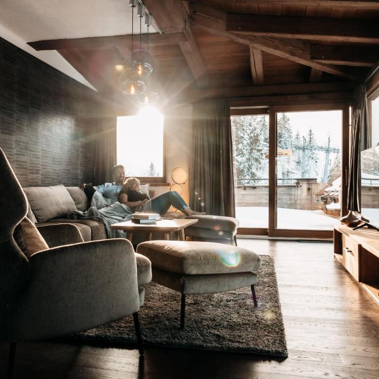 CHALET G12 - Mountain Luxury Apartments by Peak Stay - Luxury Chalet with Private Spa - 35