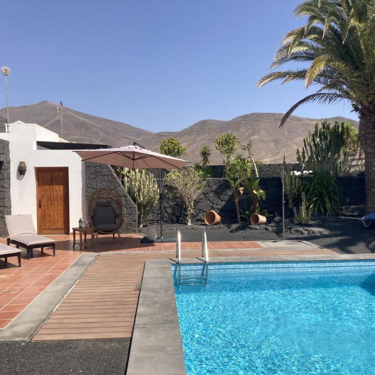 Casa Keo, Playa Blanca - Three-Bedroom Villa - 2
