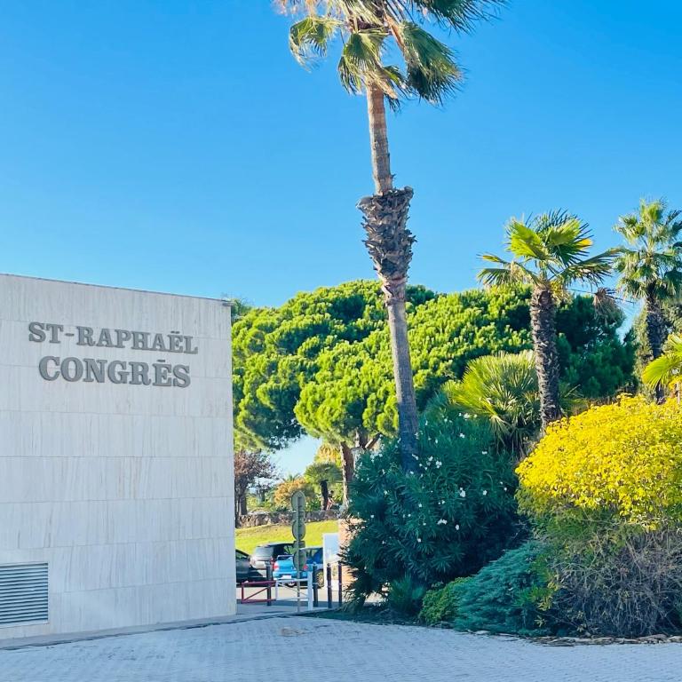 Appartement -piscine- proche bord de mer et centre - One-Bedroom Apartment - 16
