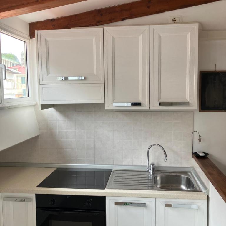 La Mansarda di Jt - Apartamento de 1 dormitorio - 3